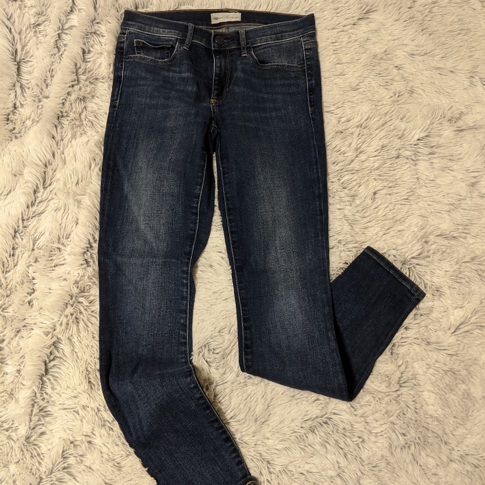 Gap True Skinny